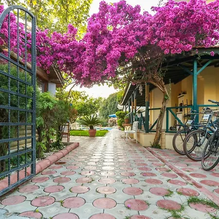 Ξενοδοχείο Dedeminn Garden