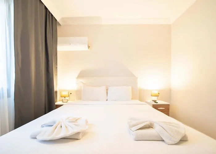 Dedeminn Garden Hotel 4*