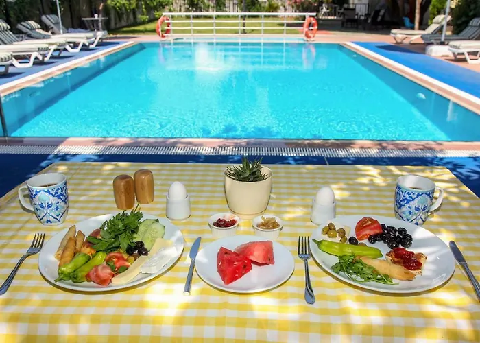 Hotel Dedeminn Garden