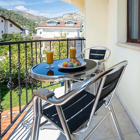 Dedeminn Garden Hotel 4*