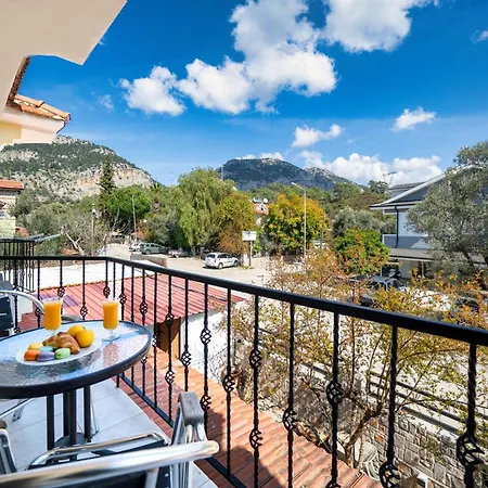 Dedeminn Garden Hotel