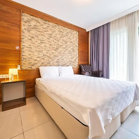 Dedeminn Garden Hotel 2*