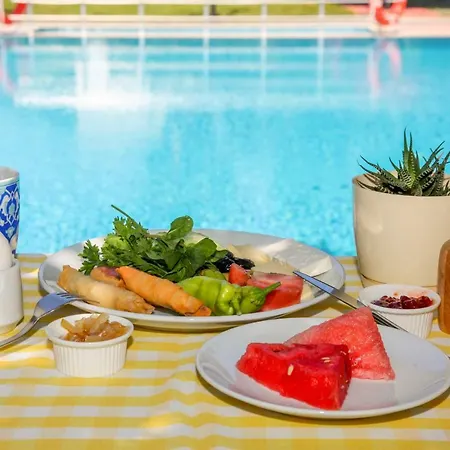 Dedeminn Garden 4*