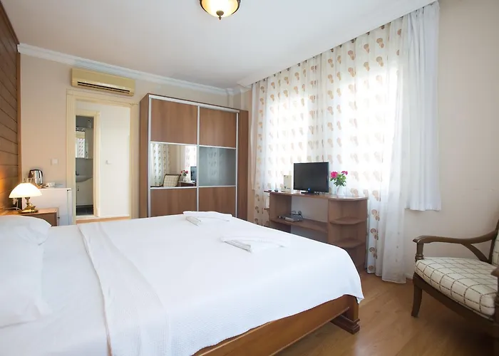 Dedeminn Garden Szálloda 4*